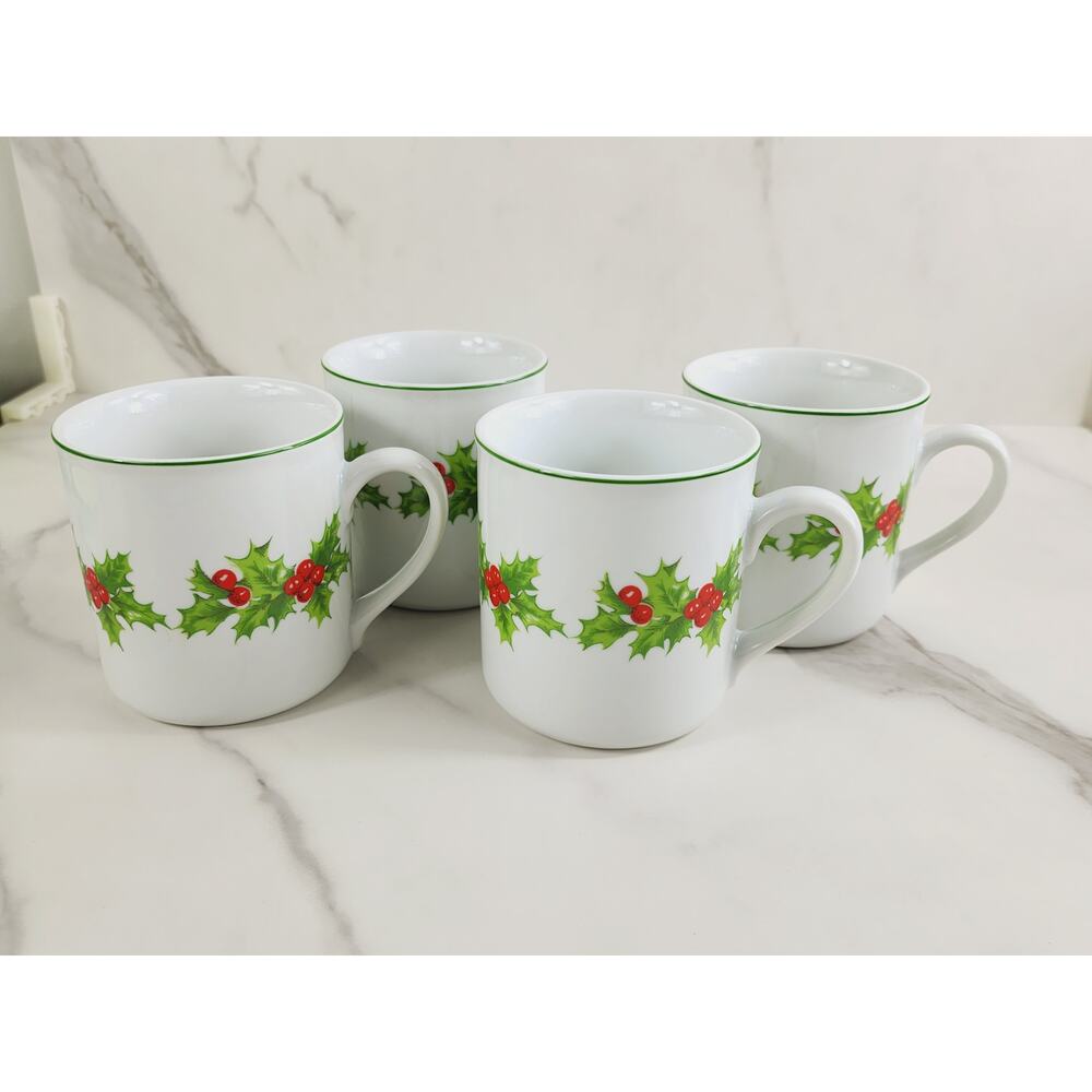Schmidt Coffee Mug Teacup Christmas Holly Wreath Porcelain 3 1/2" Brasil x4 Vtg